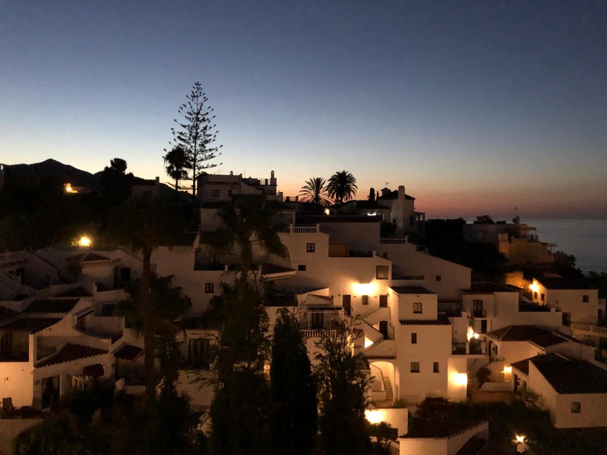 Nerja With View Leilighet Eksteriør bilde